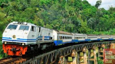 Draft Proyek Kereta Cepat Jakarta-Bandung Segera ke Jokowi