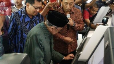 Habibie Minta BRI Tidak PHK Karyawan, Makin Canggih Tuntut Keberlanjutan Ekonomi