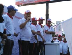 HUT RI Ke-71: Jamkrindo Gelar Jalan Sehat 5 Km