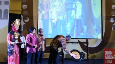 Kejujuran Pemerintah di Balut: Kebijakan dan Reputasi dalam Konteks Pemilu 2024