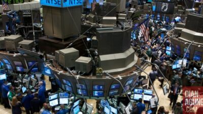 Kenaikan Harga Minyak Mendorong Kekalahan Saham Global