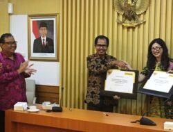 Maybank Indonesia Salurkan KUR untuk TKI