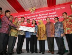Pemerintah Luncurkan e-Warong dan Pilot Program Bansos Nontunai
