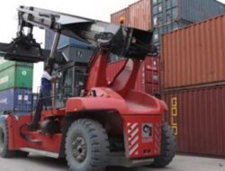 Premi Reliance Naik 10,11% April 2024