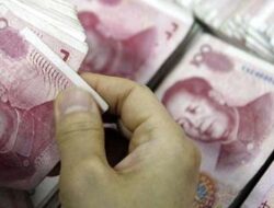 Rupiah Terperosok Ikut Yuan: Anomali di Pasar Valas RI