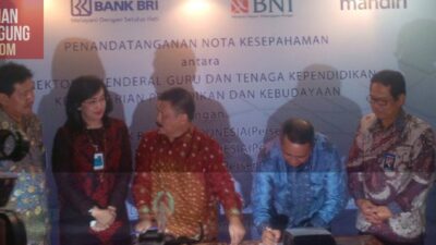 Tunjangan Guru Cair dari 3 Bank BUMN